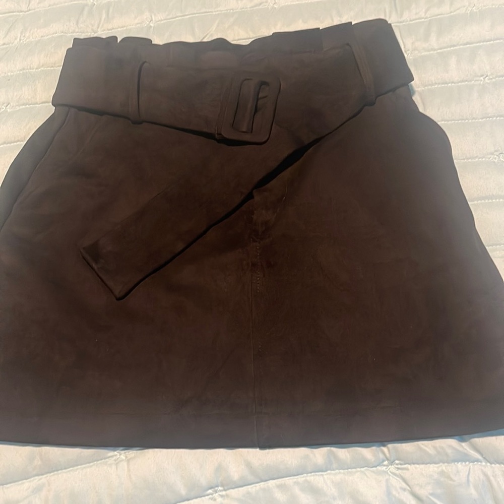 Short belted black skirt - Zara Trf collection